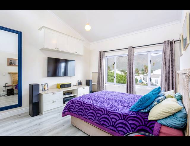6 BEDROOM FREEHOLD FOR SALE IN MARINA DA GAMA